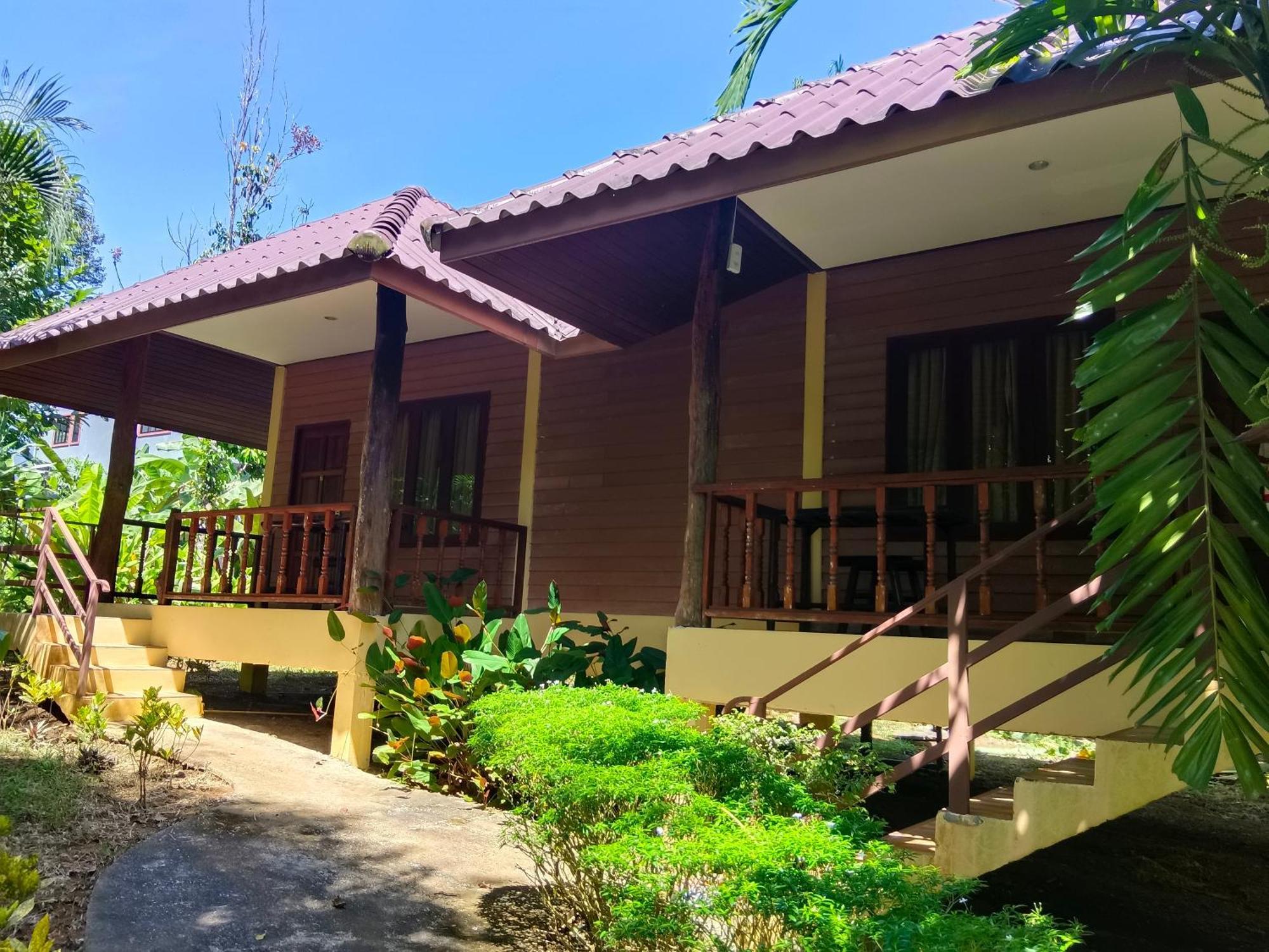 Khao Sok River & Jungle Bungalow Khao Sok National Park الغرفة الصورة